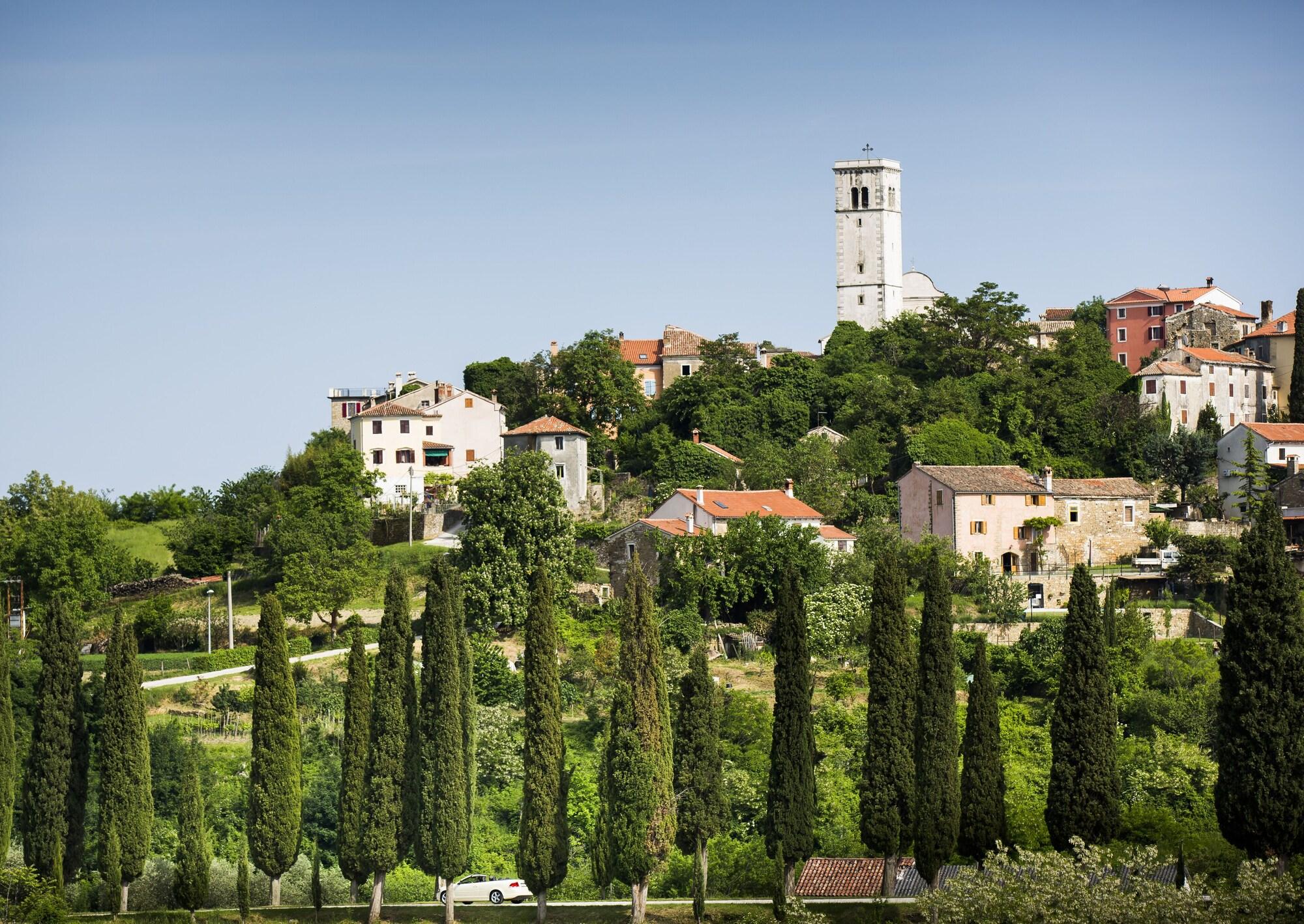 Palazzo Angelica B&B Adults Only Oprtalj Buitenkant foto
