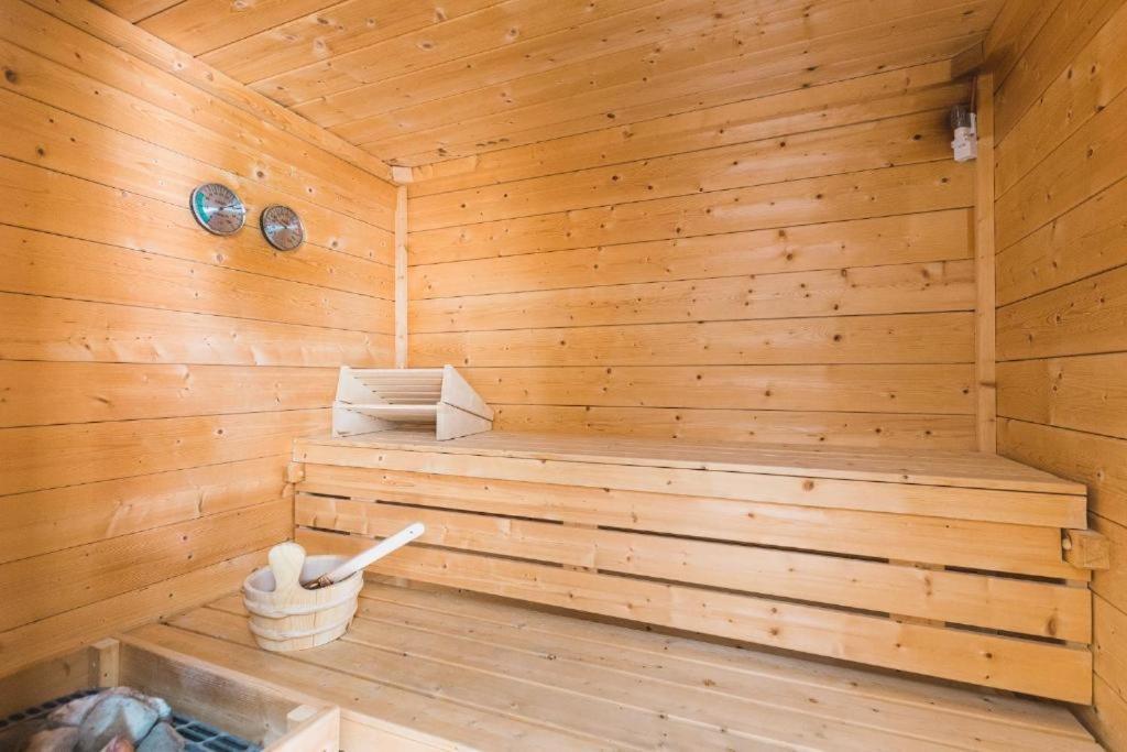 Palazzo Angelica B&B Adults Only Oprtalj Buitenkant foto