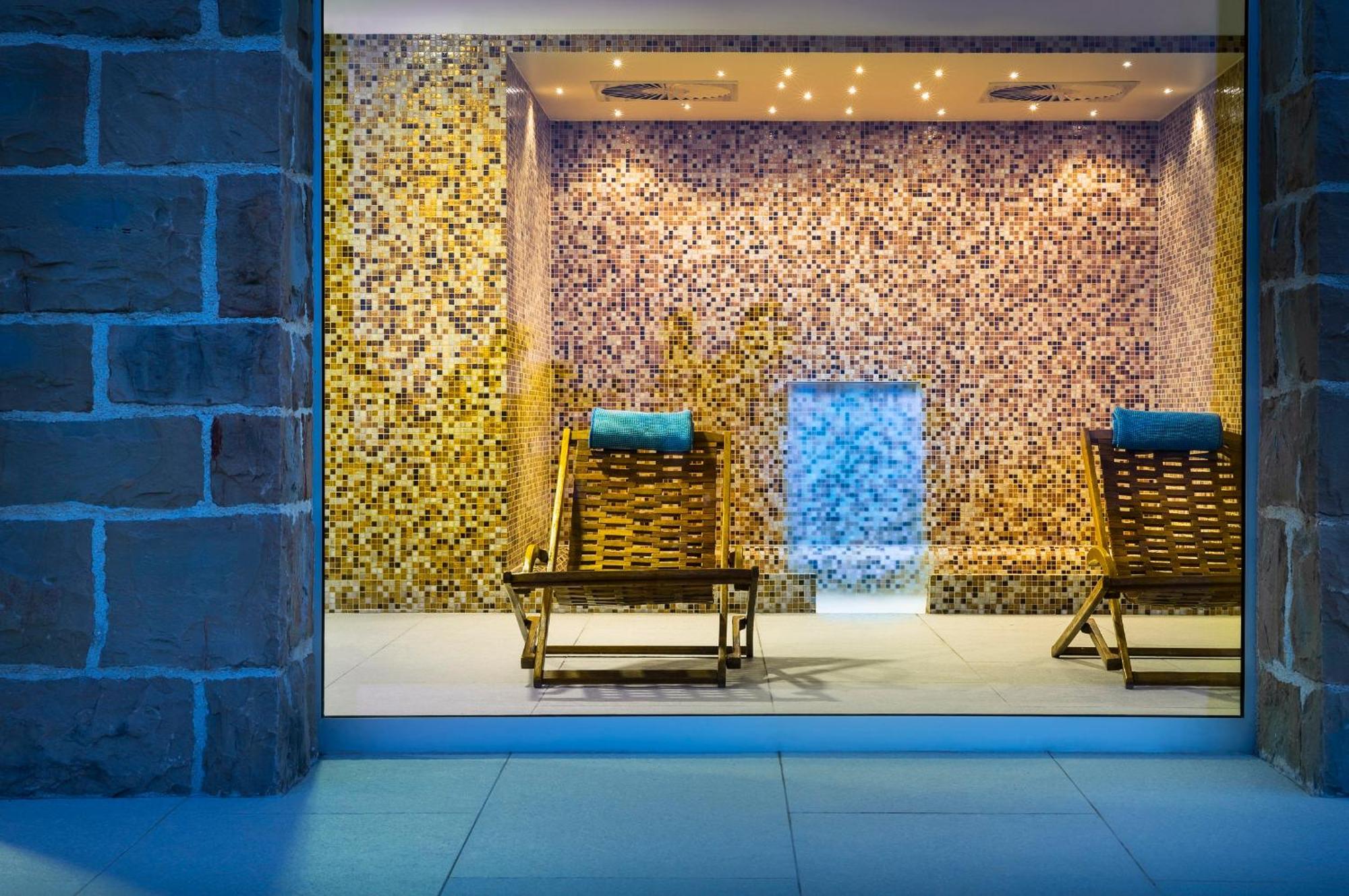 Palazzo Angelica B&B Adults Only Oprtalj Buitenkant foto