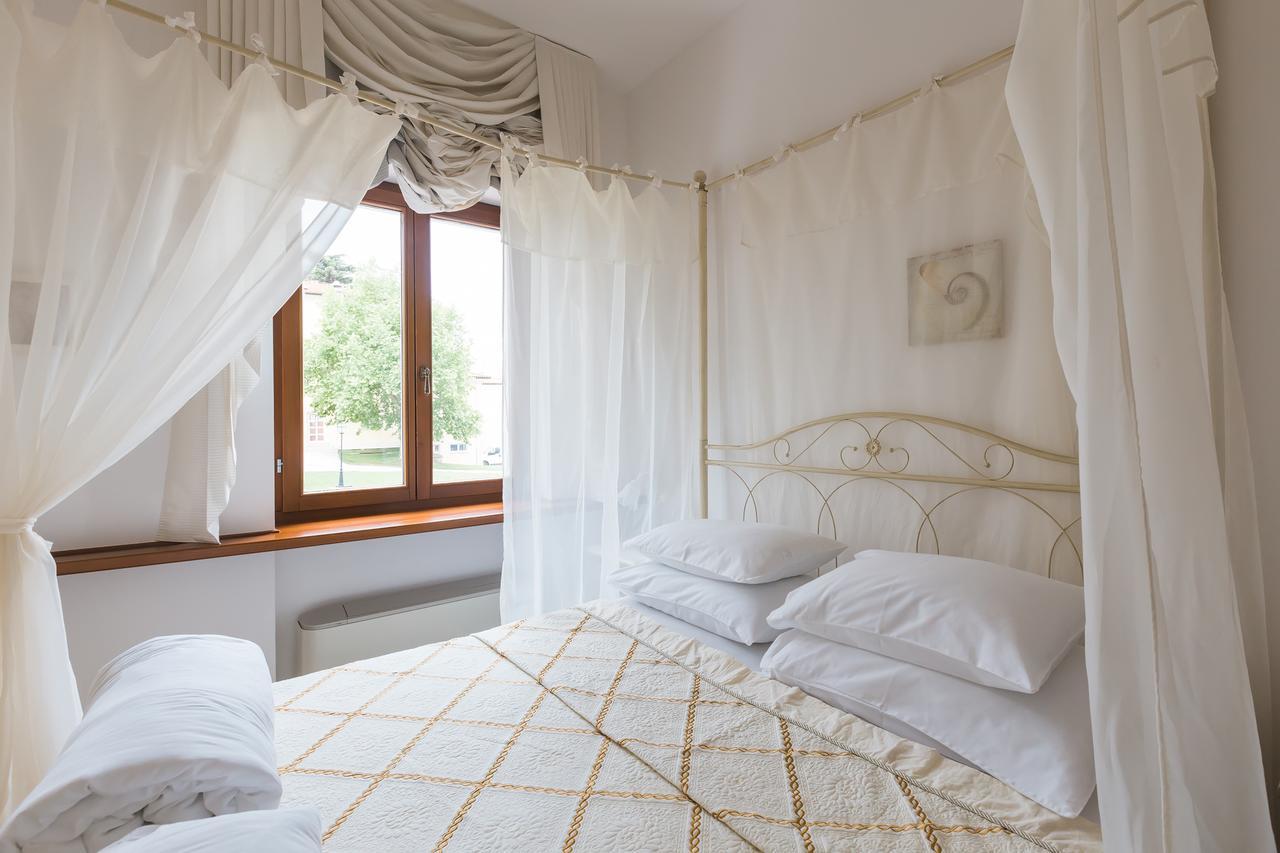 Palazzo Angelica B&B Adults Only Oprtalj Buitenkant foto