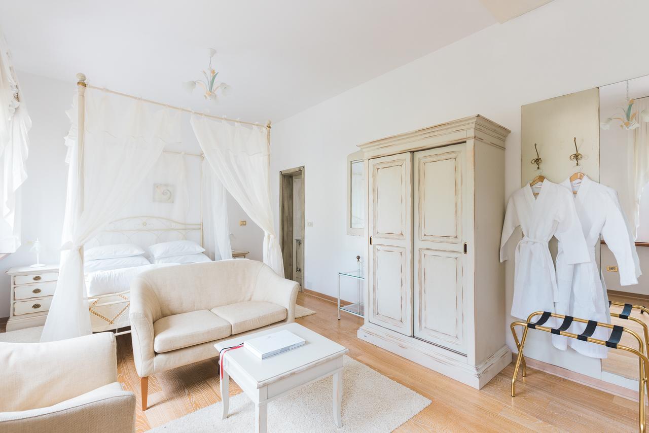 Palazzo Angelica B&B Adults Only Oprtalj Buitenkant foto